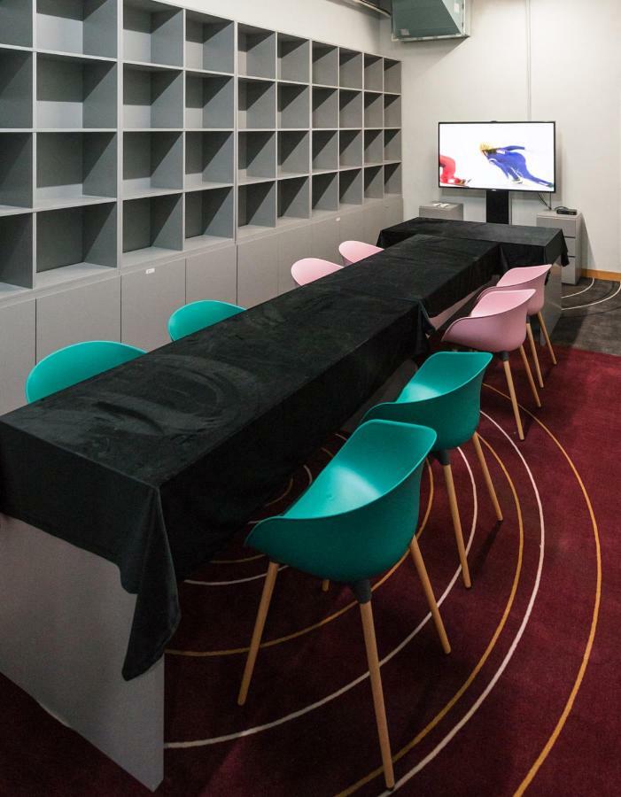 Best Louis Hamilton Hotel Changwon Esterno foto