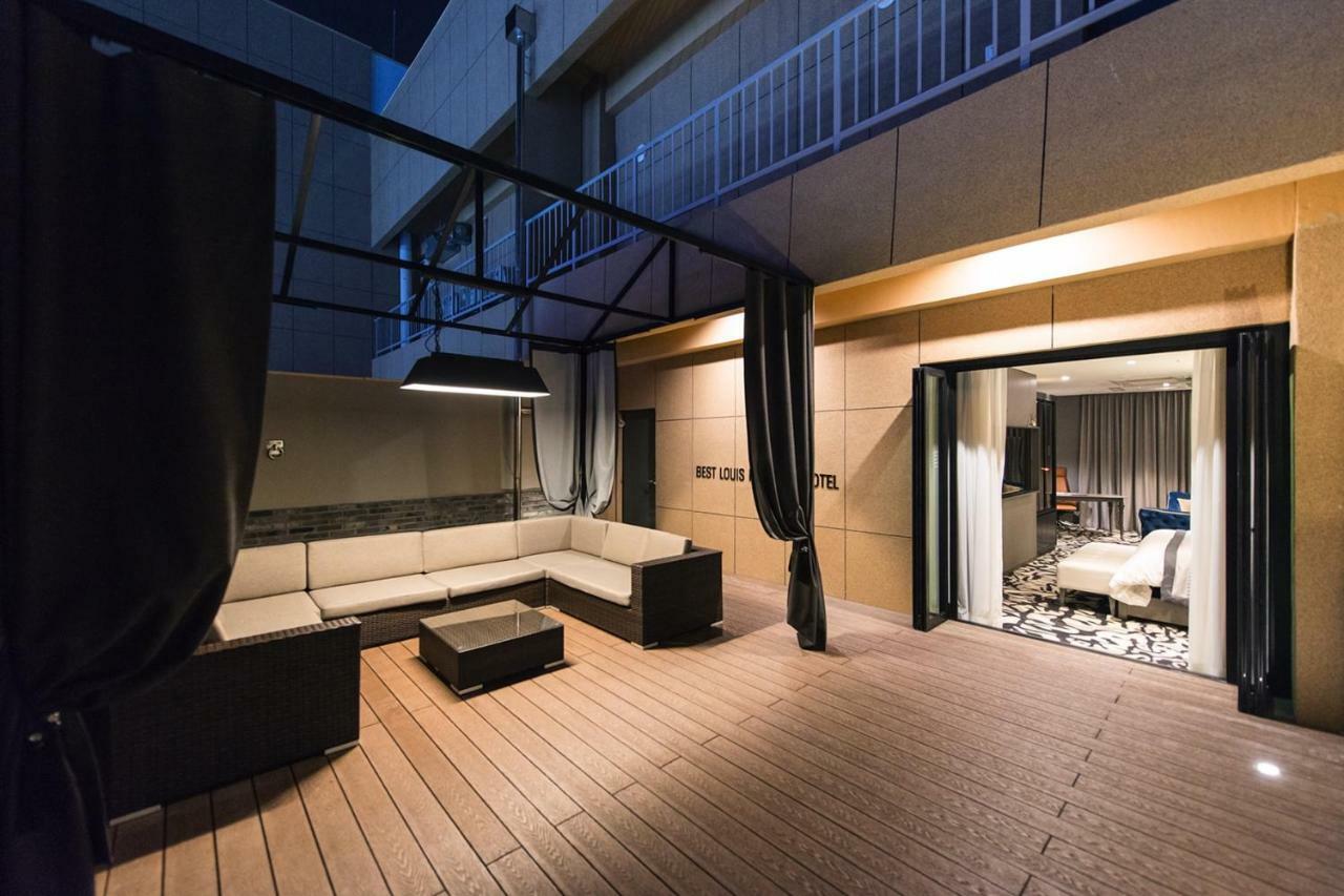 Best Louis Hamilton Hotel Changwon Esterno foto